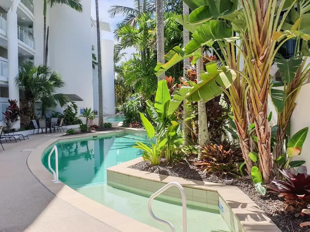 Ferienwohnung Waterfront Elegance With Pool & Jetty Access Buddina