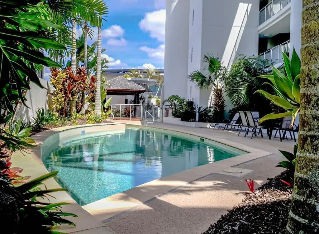 Apartment Ferienwohnung Waterfront Elegance With Pool & Jetty Access Buddina