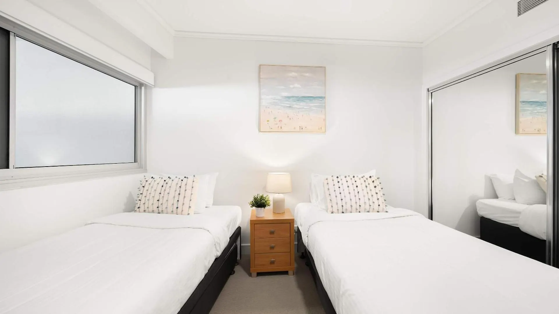 Ferienwohnung Waterfront Elegance With Pool & Jetty Access Buddina Australien