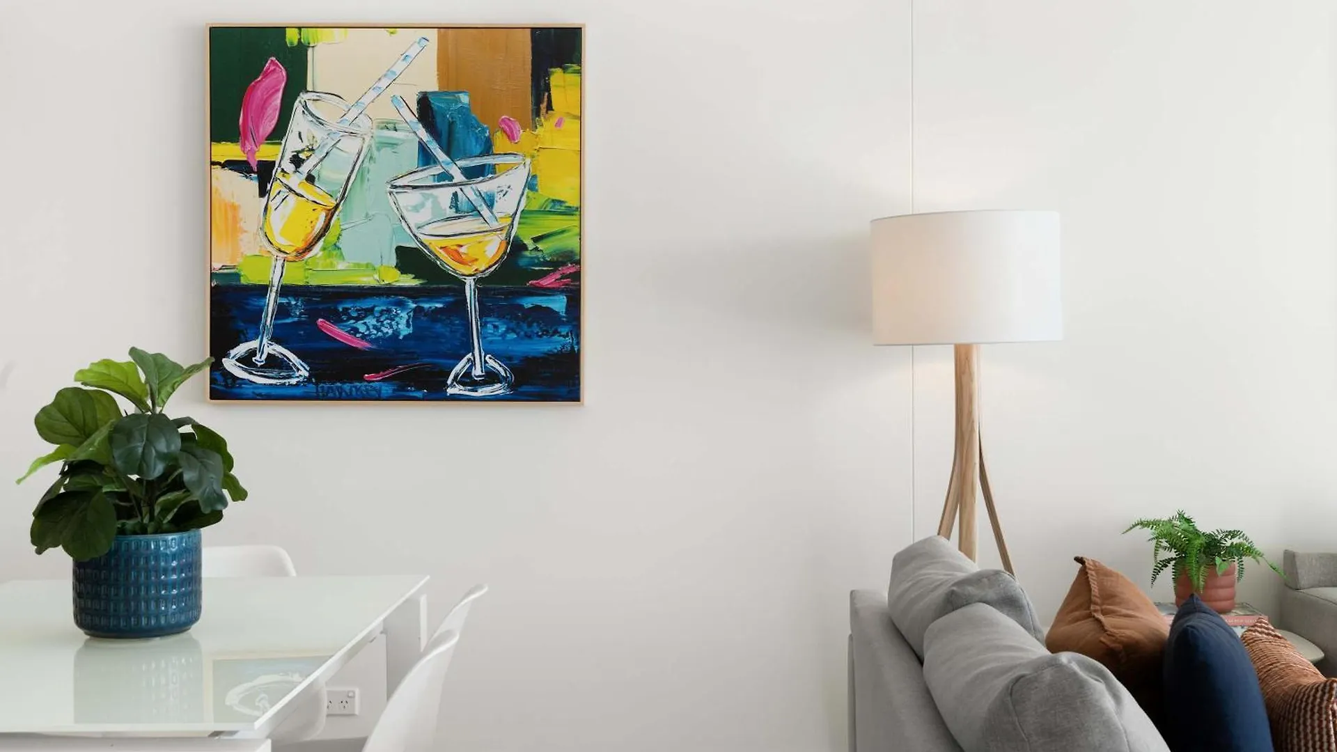 Apartment Ferienwohnung Waterfront Elegance With Pool & Jetty Access Buddina