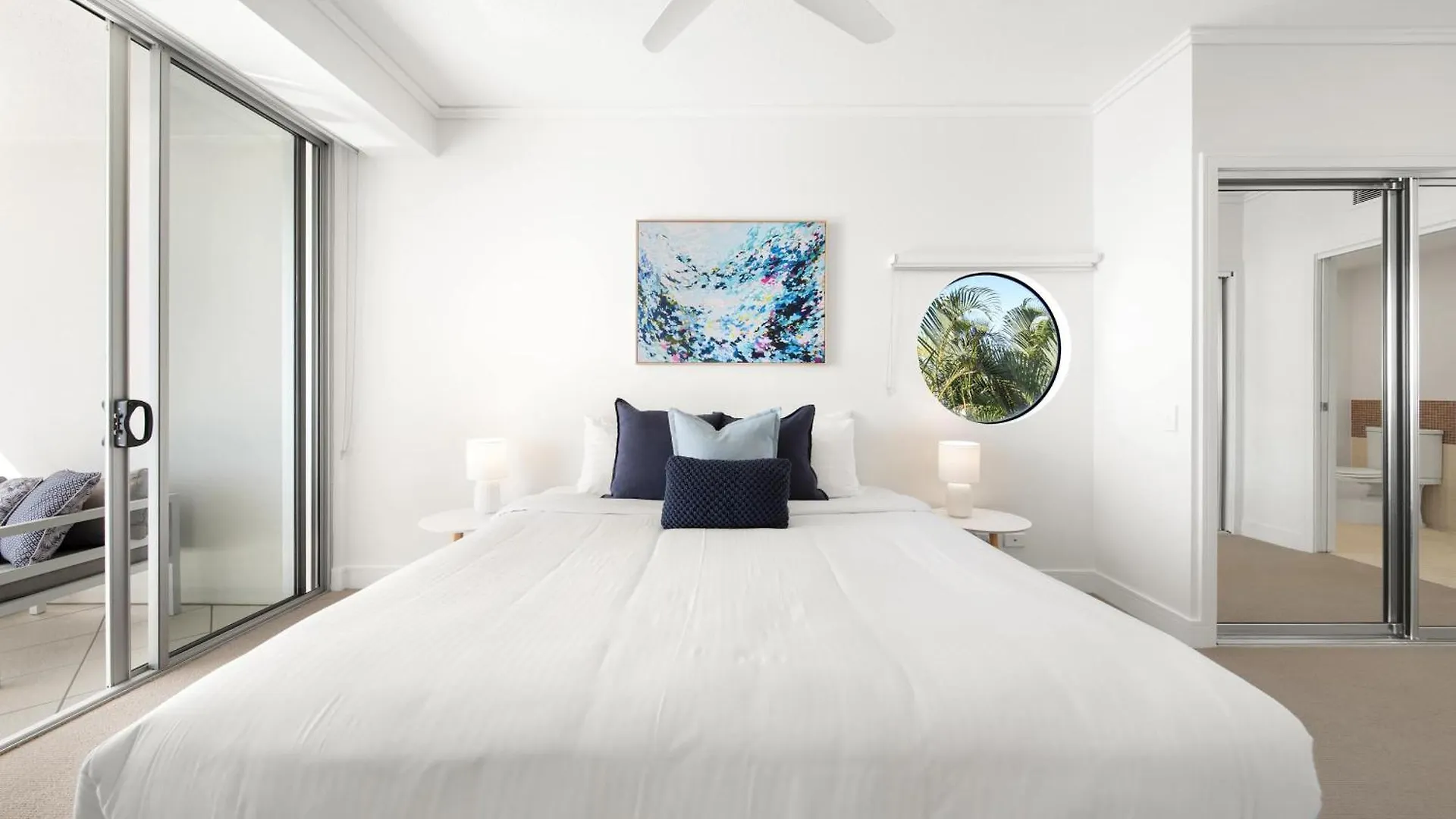 Ferienwohnung Waterfront Elegance With Pool & Jetty Access Buddina