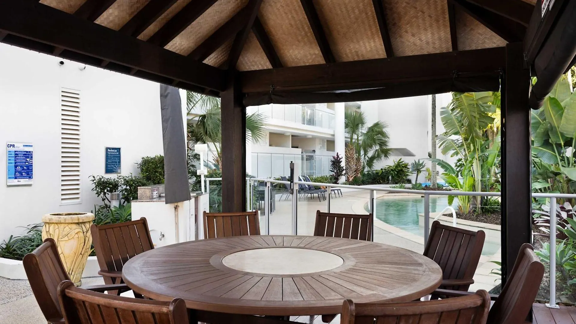 Apartment Ferienwohnung Waterfront Elegance With Pool & Jetty Access Buddina Australien